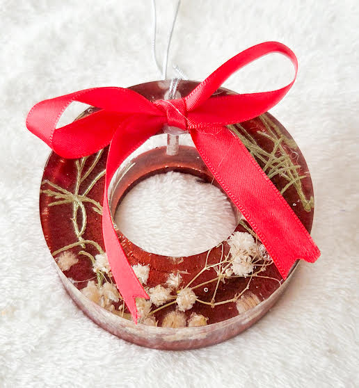 Babies Breath 3 Inch Round Ornament