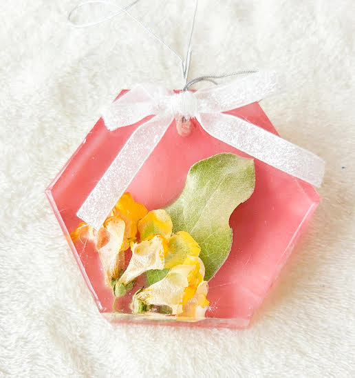 Hexagon Ornament - Yellow Snap Dragons