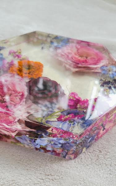 Floral Preservation Hexagon Keepsake