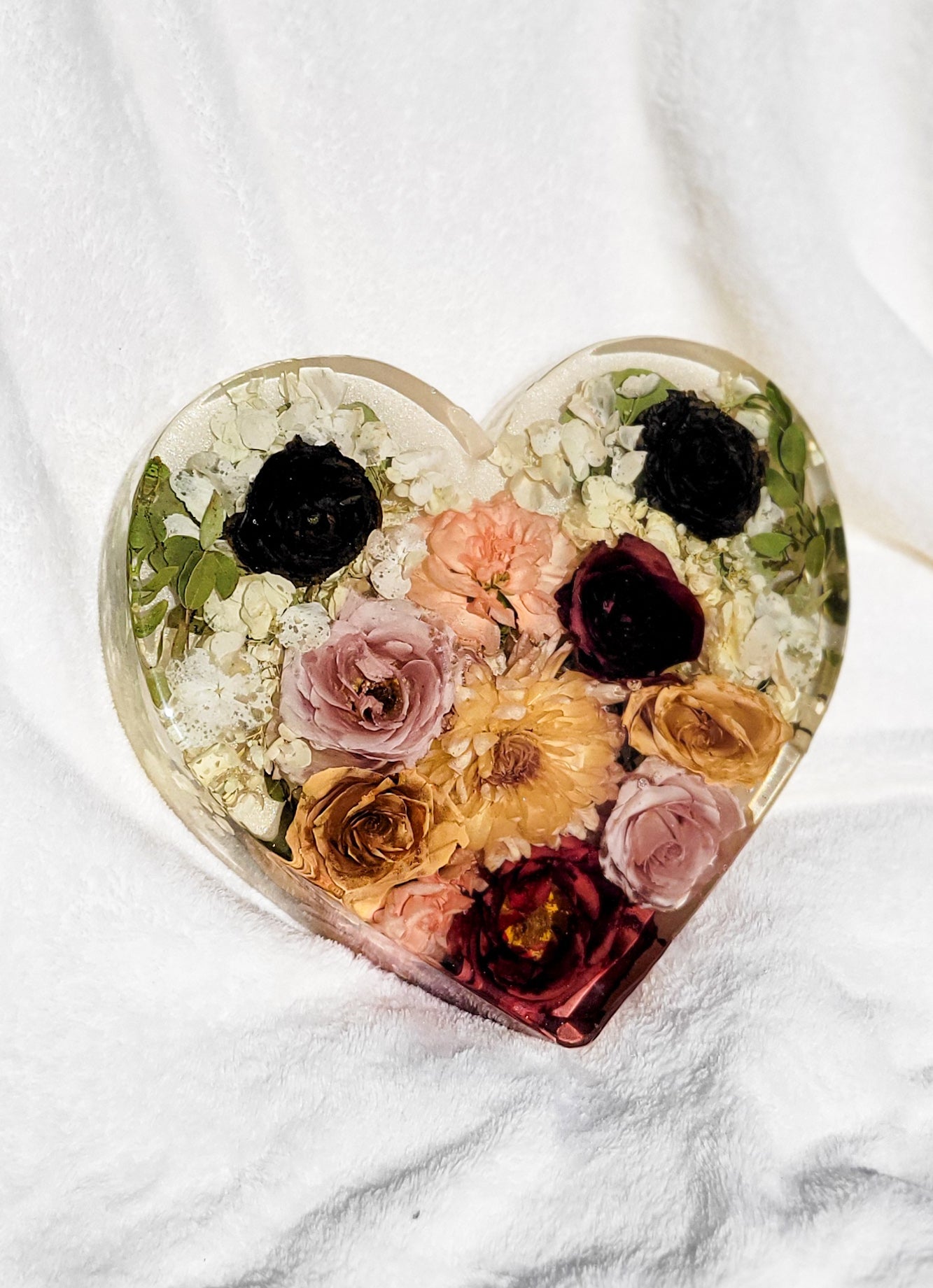 Floral Preservation Standing Heart